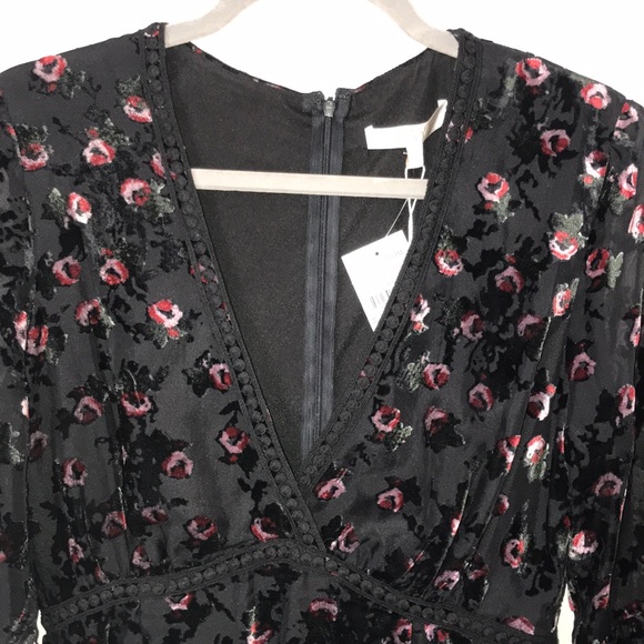 NWT Wayf Dress - Picture 2 of 3